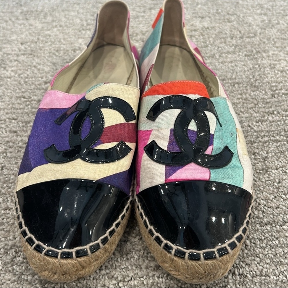 Chanel Multi-color espadrilles